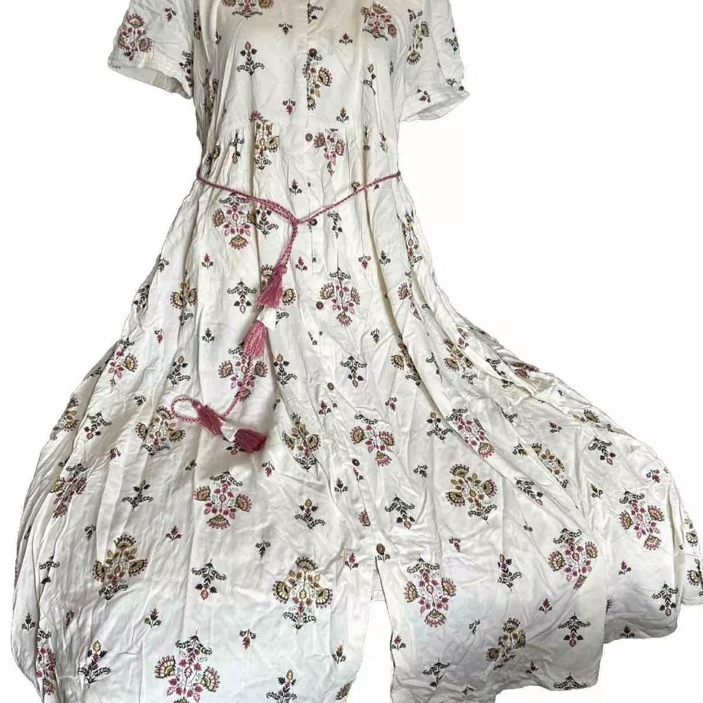 Large size long dress with flower Bollywood trendz.